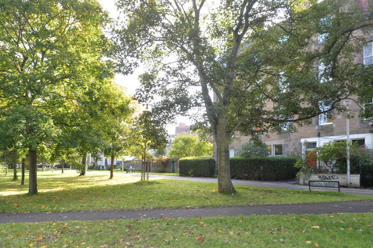 Home By The Meadows, Close To City Centre Edinburgh Bagian luar foto